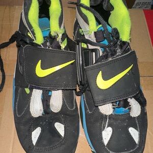 Nike Air Diamond turf